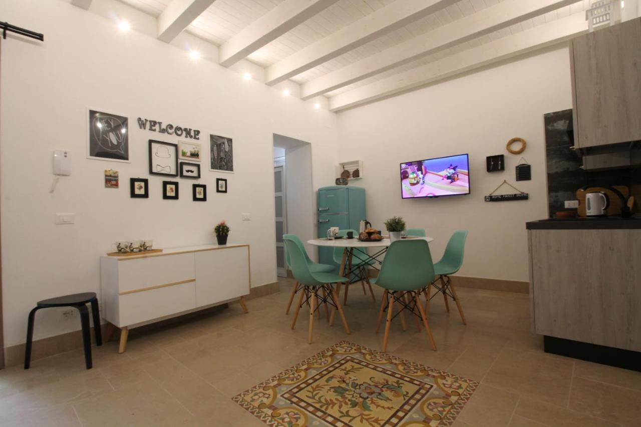 Casa Diletta - Trapani Centro Storicoアパートメント エクステリア 写真